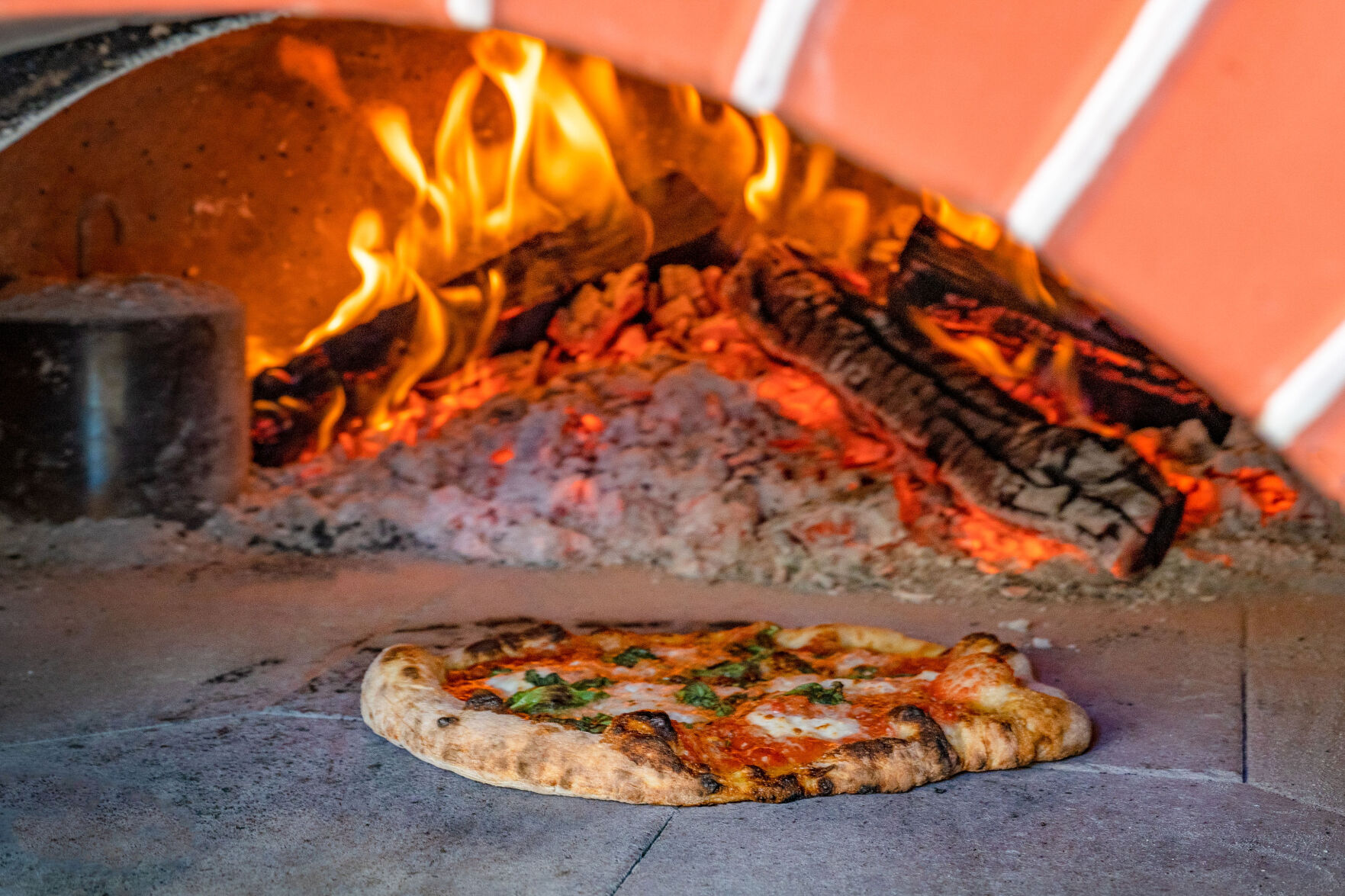 Pzza oven